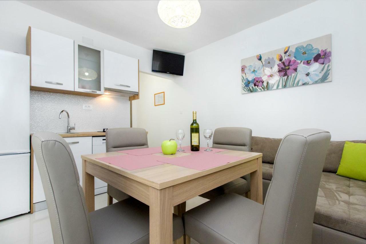 Apartmani Vesna Grebaštica Kültér fotó
